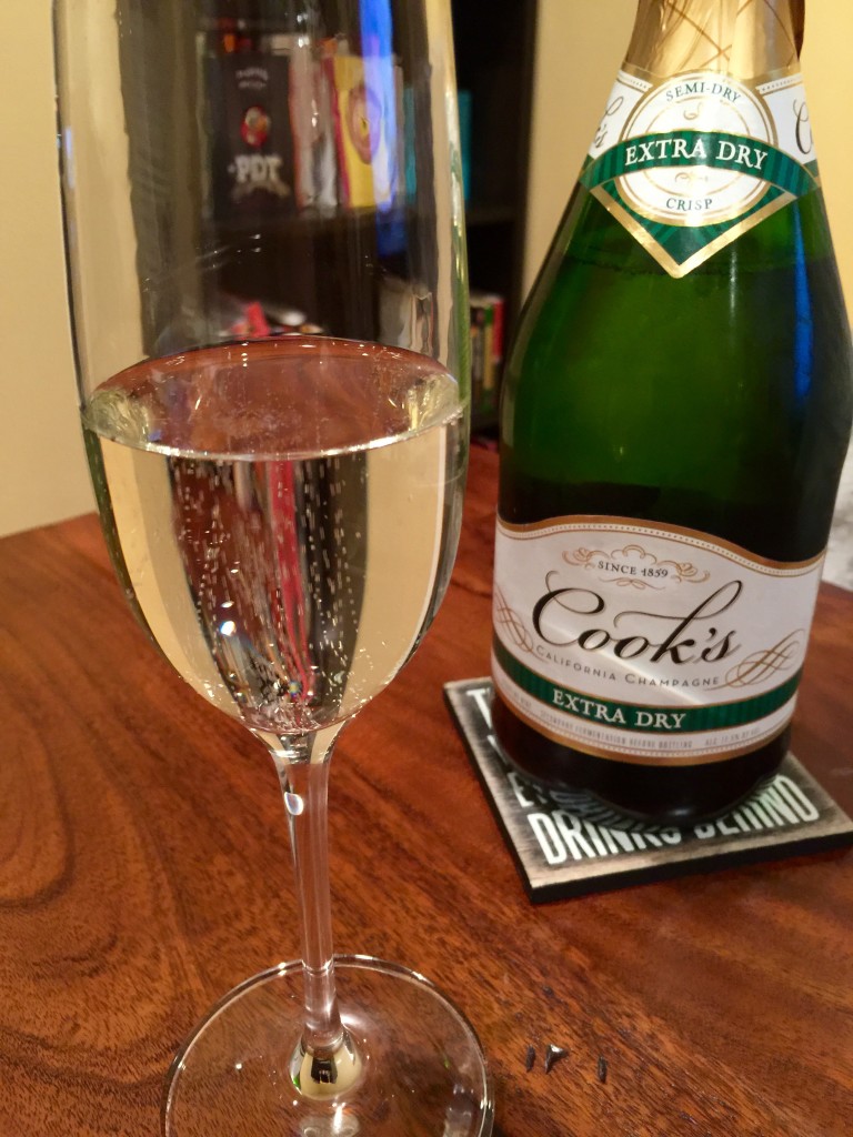 Cook's Extra Dry California Champagne Pour