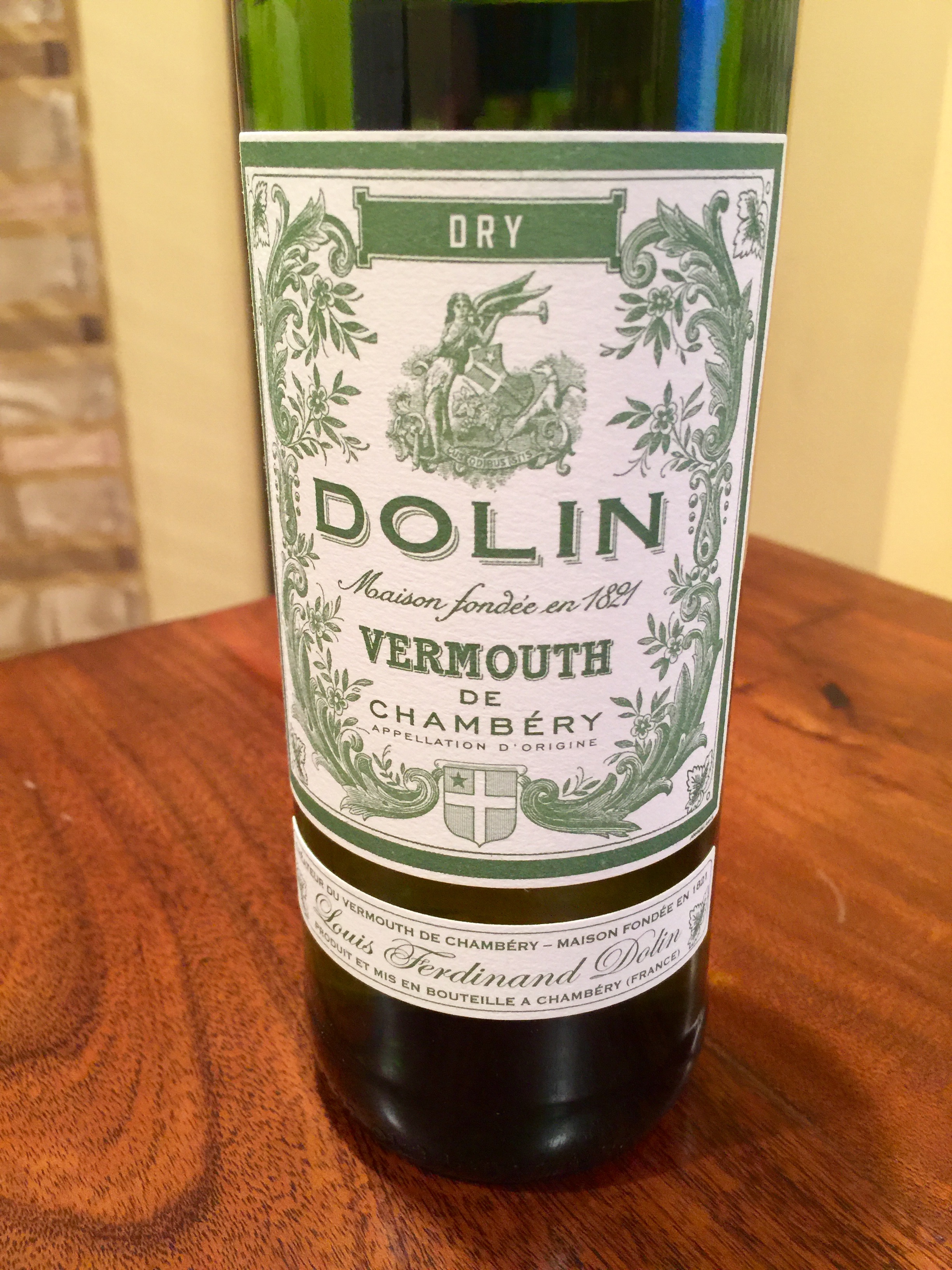 Dolin Dry Vermouth First Pour Wine